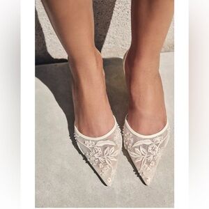 ZARA White Mesh Embroidered Pearl Sling Back Heels NWT